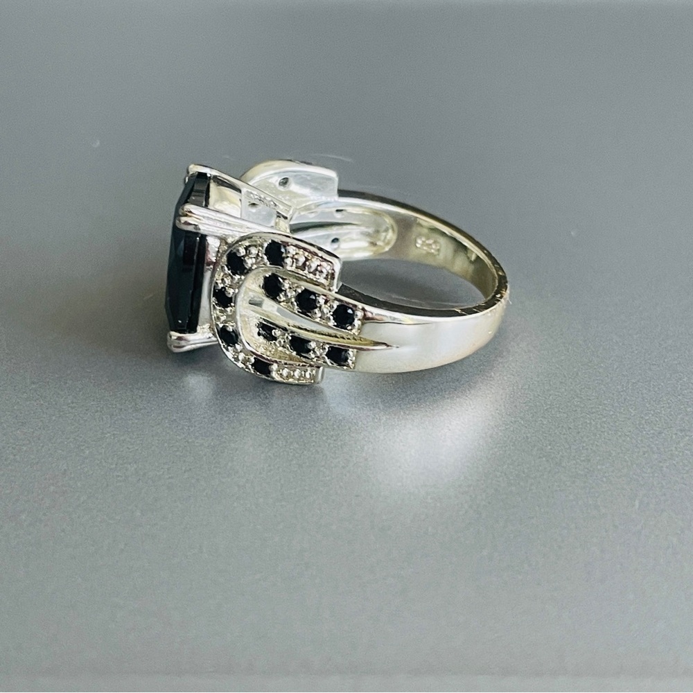 Black Onyx Oval Sterling Silver Cocktail Ring - Picture 10 of 12